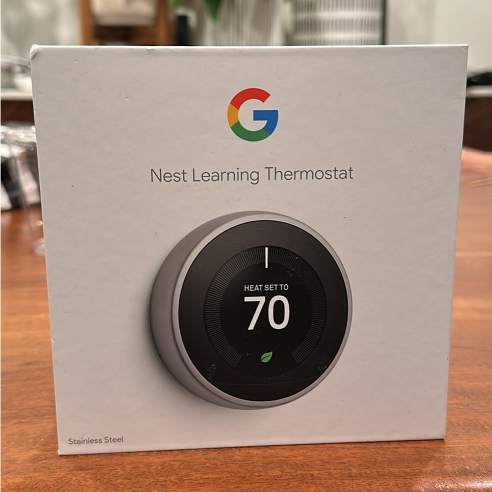 Google Nest Thermostat - Silver and Black